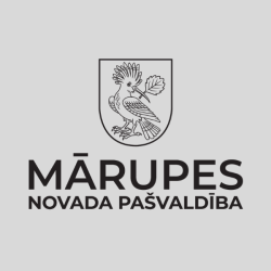 Mārupes novada ģerbonis, melnbalts ar uzrakstu