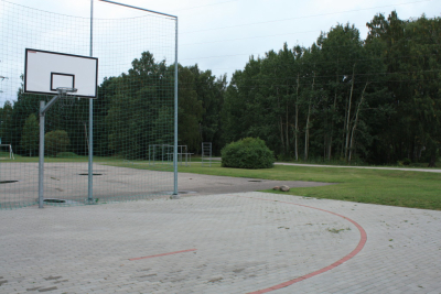 Strītbola laukums